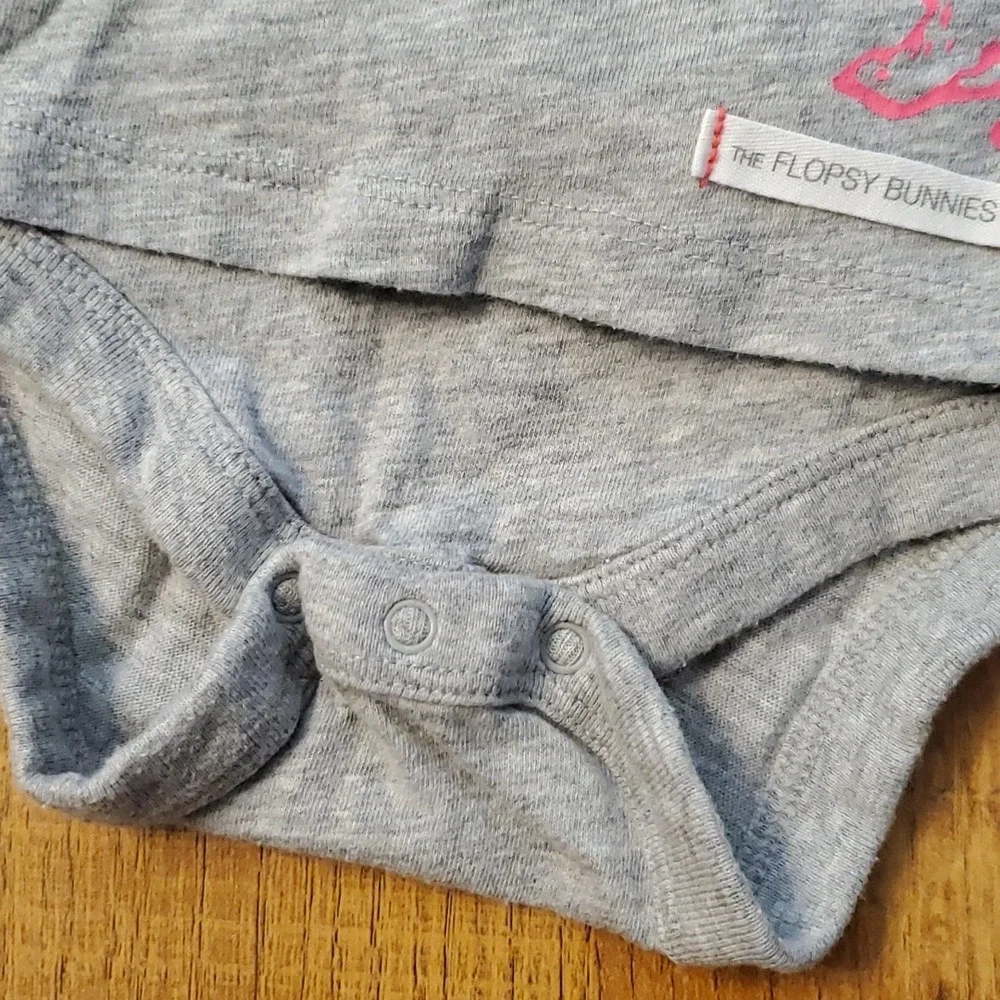 Gap‎ Beatrix Potter Flopsy Bunnies Onesie Shirt and Pants 0-3M